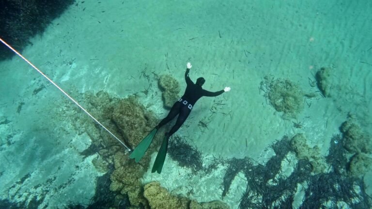 Buoyancy part 4: The zones of similar buoyancy at 10 to 20 meters